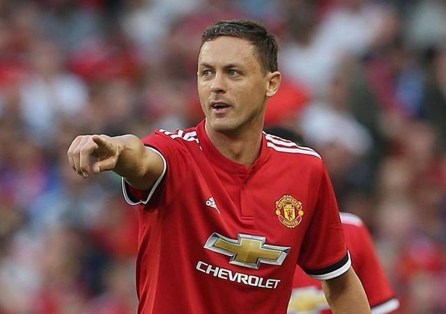 健身房的自 健身房的自